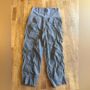 Lulu Lemon Dance Studio capri pant